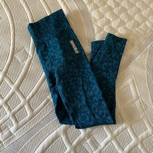 GYMSHARK adapt animal leggings